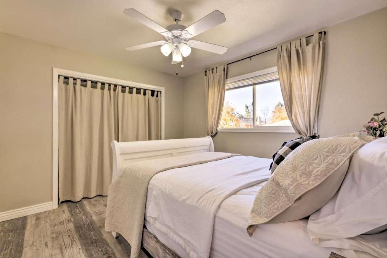 Stunning Highly Sought House W/ River Access Nearby Dolores Exterior photo